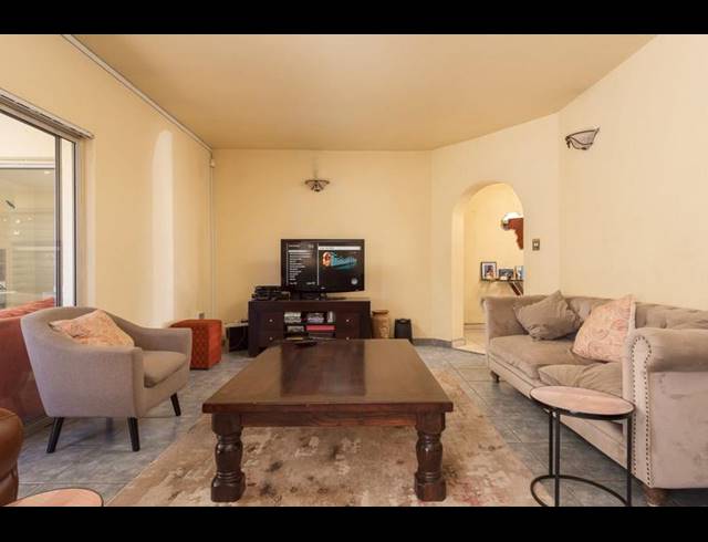 3 BEDROOM HOUSE FOR SALE IN SUIDEROORD